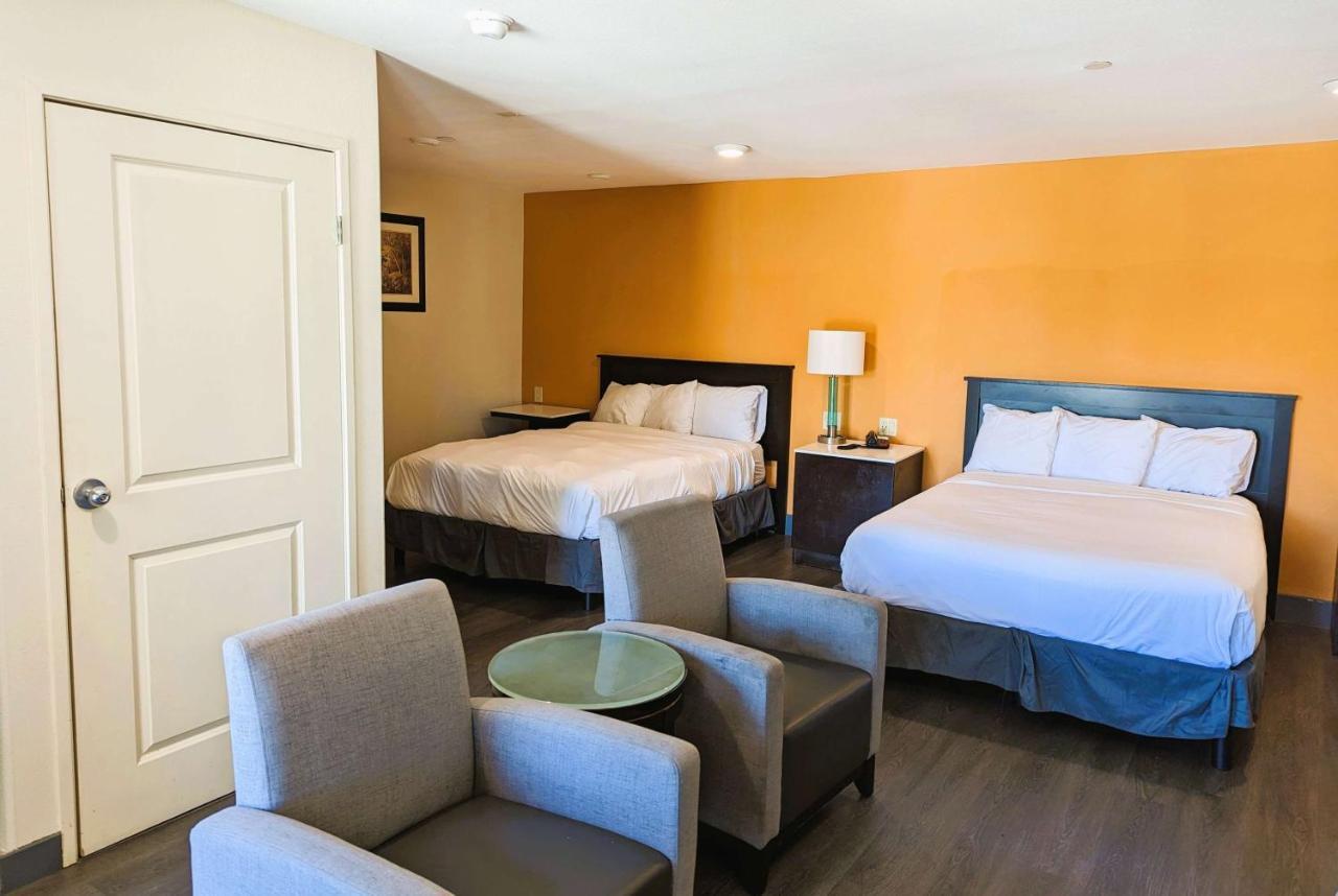 Ramada By Wyndham Culver City Los Angeles Exteriér fotografie